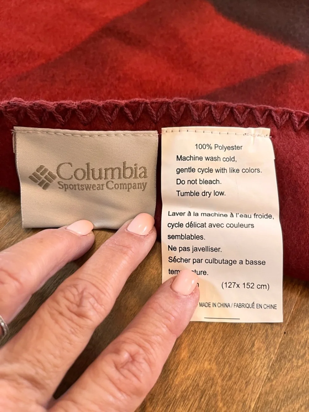 Columbia: Throw / Travel Blanket 59” x 50” Dark Red w/ Outdoor - Wildlife Scenes